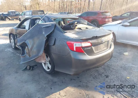 2012 Toyota Camry Se z USA, uszkodzony, nr VIN 4T1BF1FK4CU140387